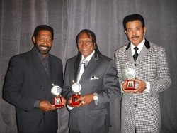 Konser Retro Reunited bersama The Commodores dan Tavares di Jakarta