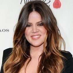 Khloe Kardashian Dapat Tips Seks dari Pengguna Twitter