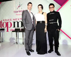 Nadya Hutagalung Jadi Ibu untuk Finalis Asias Next Top Model