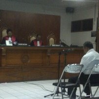 Terdakwa Korupsi Dana Bedah Rumah Dituntut 2 Tahun Penjara