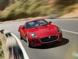 2.000 Jaguar F-Type Sudah Terpesan