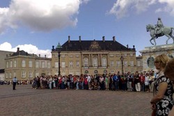 Dilarang Mati dan 5 Aturan Paling Aneh di Dunia