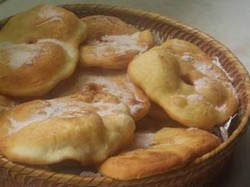 Empuk Manis Torta Frita, Roti Goreng Jerman