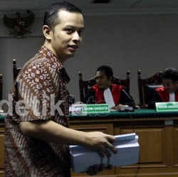 Istri Dhana Bersyukur Ada Dissenting Opinion 1 Hakim Tipikor