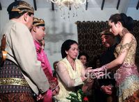 Malam Midodareni Reisa & Pangeran Surakarta