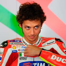 Rossi Tak Sabar Tunggangi Yamaha Lagi