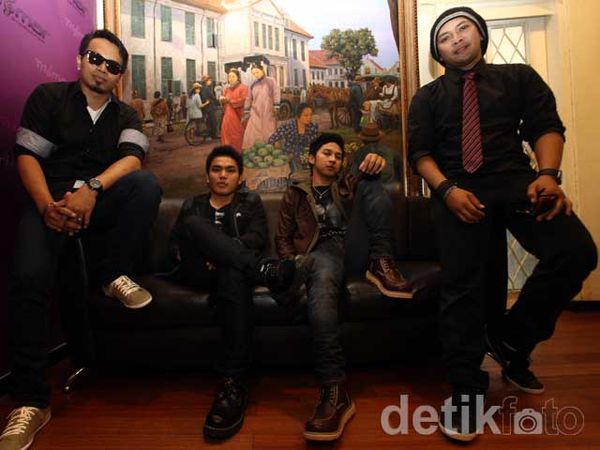 Grambira Ramaikan Industri Musik Tanah Air