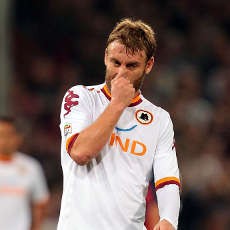 Roma Menyambut Kembalinya De Rossi