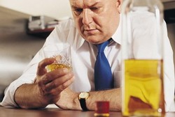 Alkohol Bikin Kadar Empati Pria Berkurang