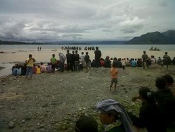  Empat Pencari Ikan Hilang di Danau Toba Sumut