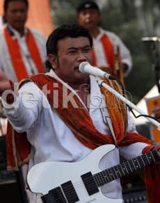 Dapat Dukungan Para Habib, Rhoma Irama Siap Jadi Capres 2014