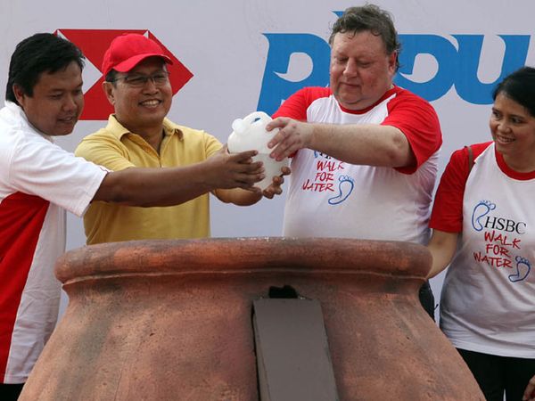 Gentong Desa Masuk MURI