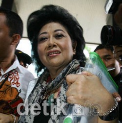 Direktur PT HIP Sebut Hartati Setujui Rp 1 M untuk Amran