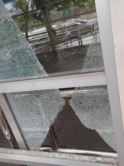  2 Halte Busway yang Dirusak Belum Diperbaiki, Penumpang Tak Terganggu