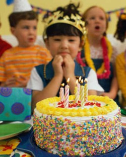 Makanan Sehat Ini Bisa Disajikan Saat Pesta Ulang Tahun Anak