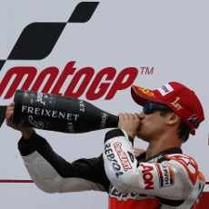 Besarnya Peran Insting dalam Kemenangan Pedrosa di Valencia