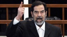 Israel Pernah Coba Bunuh Saddam Hussein dengan Bom Buku