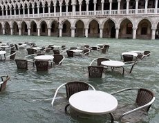 Venesia Kembali Diterjang Banjir