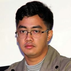 Dennis Adhiswara Tak Bawel Soal Momongan