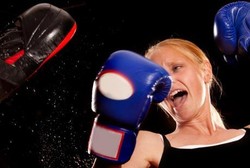 Ciatt! Kekuatan Otot Naik 7 Persen Saat Berteriak