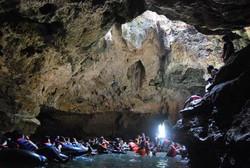 Ini Nih Gua Paling Keren di Yogyakarta