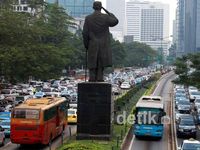 Jalan Soedirman Padat Merayap