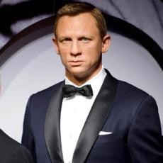 James Bond Tolak Undangan Fergie ke Old Trafford