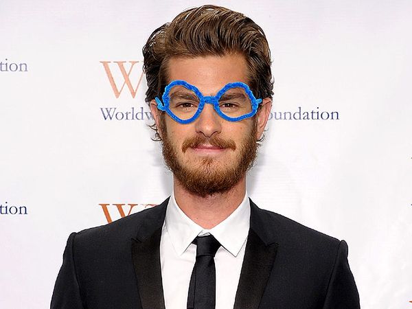Wajah Brewokan Andrew Garfield