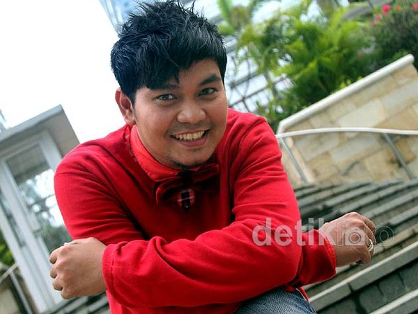 Indra Bekti Selalu Ceria