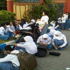 SMAN 20 Diteror Bom