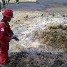Tanggul Akan Dibangun Jika Semburan Lumpur Benjeng Meluas