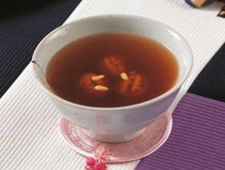 Slruup! Segarnya Sujeonggwa, Punch Jahe dari Korea