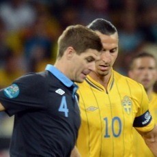 Jelang Duel, Ibra Sanjung Tinggi Gerrard