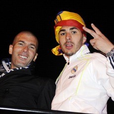 Benzema: Zidane Sudah seperti Kakakku Sendiri