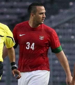 Van Beukering Minta Dukungan Suporter Lebih Banyak