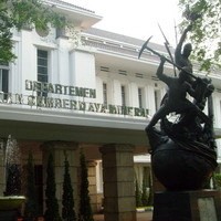 Kementerian ESDM Kumpulkan Karyawan Eks BP Migas, Jero Wacik Absen