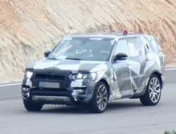 Range Rover Sport Terbaru Tertangkap Kamera