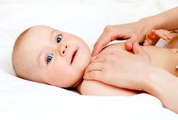 Bayi Prematur yang Dipijat Tidak Gampang Jatuh Sakit