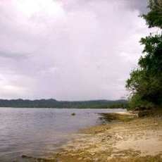 G-Land, Pantai dengan Kombinasi Tiga Warna di Banyuwangi