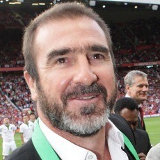 Cantona: Gantikan Fergie? Kenapa Tidak
