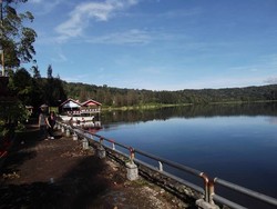 menjelejah berastagi selama 2 hari 1 malam