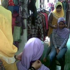 Tsummadana Wulan, Sukses di Usia Muda Berkat Bisnis Hijab