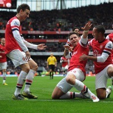Arsenal Hantam 10 Pemain Spurs 5-2