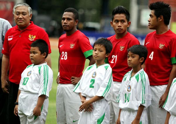 Din Syamsuddin Nonton Indonesia vs Kamerun 