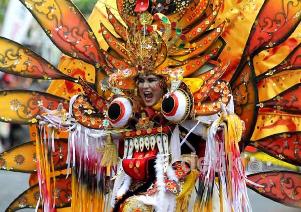 Banyuwangi Ethno Carnival Diguyur Hujan