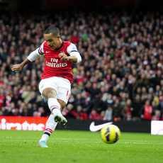 Hasil atas Spurs Bangkitkan Optimisme Walcott
