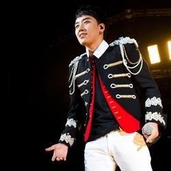 Gabung di Twitter, Seungri Bigbang Balas Tweet Fans