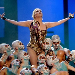 Meriahnya Acara American Music Awards 2012