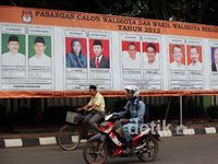 Perang Spanduk Pilkada Kota Bekasi