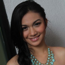 Pacaran, Steven William & Ariel Tatum Jarang Bertemu